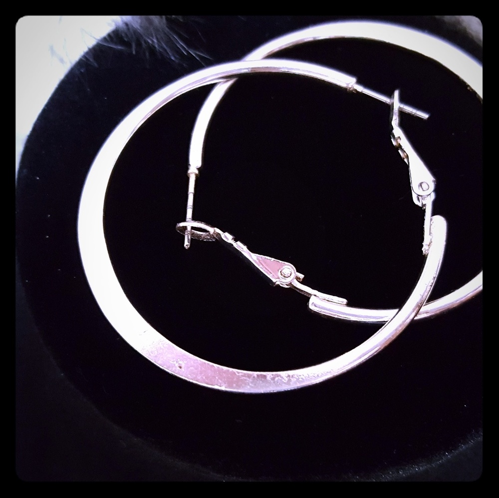 Earings